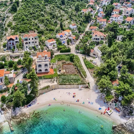 Ivo - Comfort One Bedroom With Terrace And Sea View A3 * Postira
